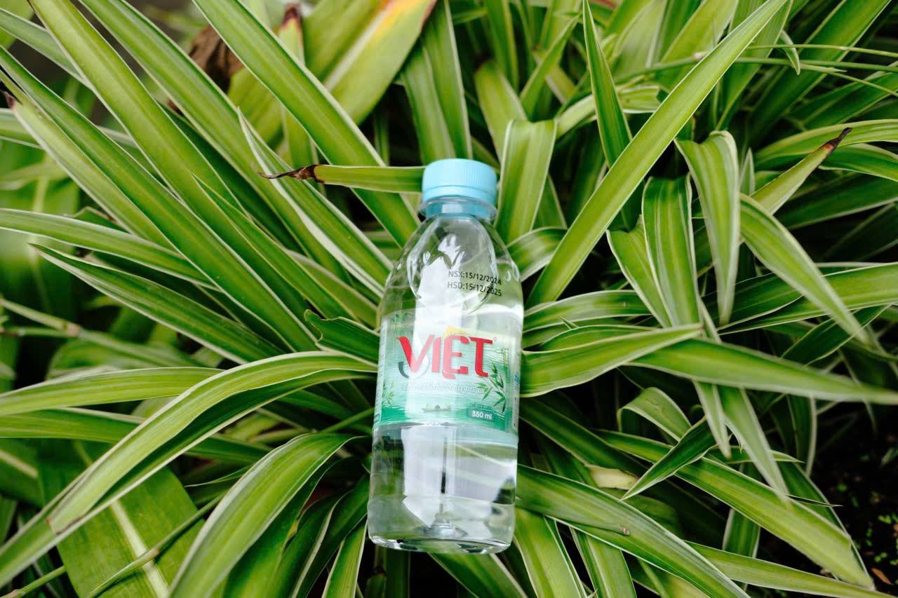 Hình ảnh nước uống tinh khiết - Nước Việt